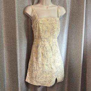 Amber Crombie and Fitch summer dress